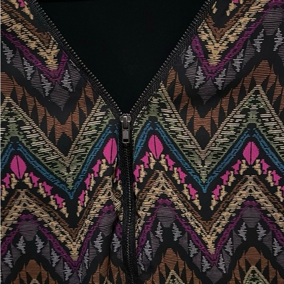 Daniel Rainn Print Shell Blouse - Picture 6 of 7